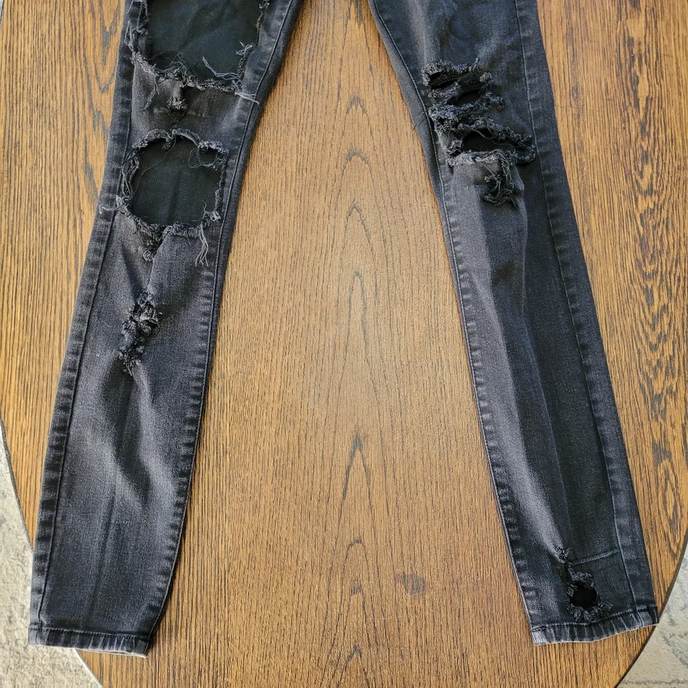 RSQ Mid-rise Destroyed Distressed Black Jegging Jeans Size Women's 0/24 - Picture 4 of 12